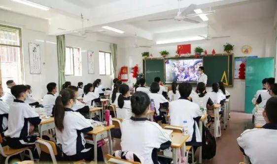 仲恺中学初中部新址_仲恺中学是第几中学_仲恺中学