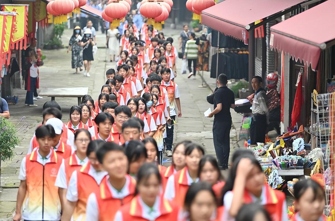 重庆市农业学校是什么学校_重庆市农业学校简介_重庆市农业学校