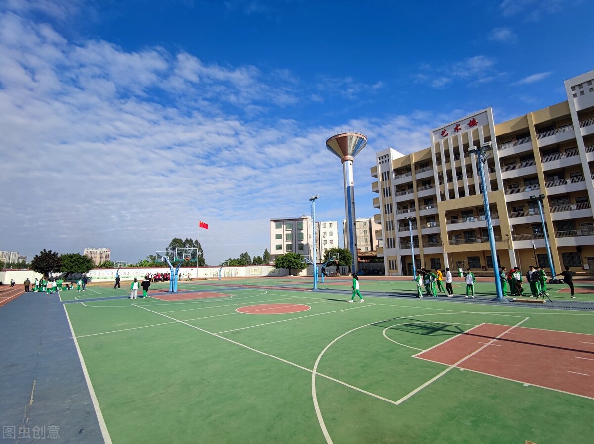 松柏中学新校区在哪_松柏中学_松柏中学校长