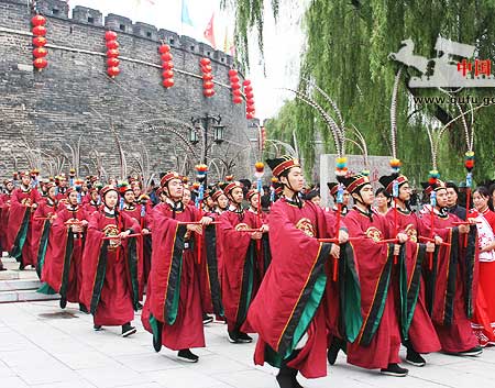 中国曲阜国际孔子文化节举行祭祀大典(实录)