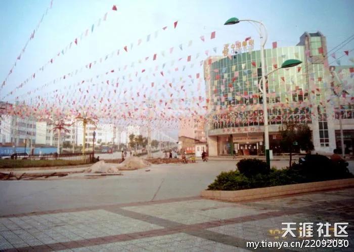 县市黔西南有多少人口_黔西南的县城_黔西南有哪些县市