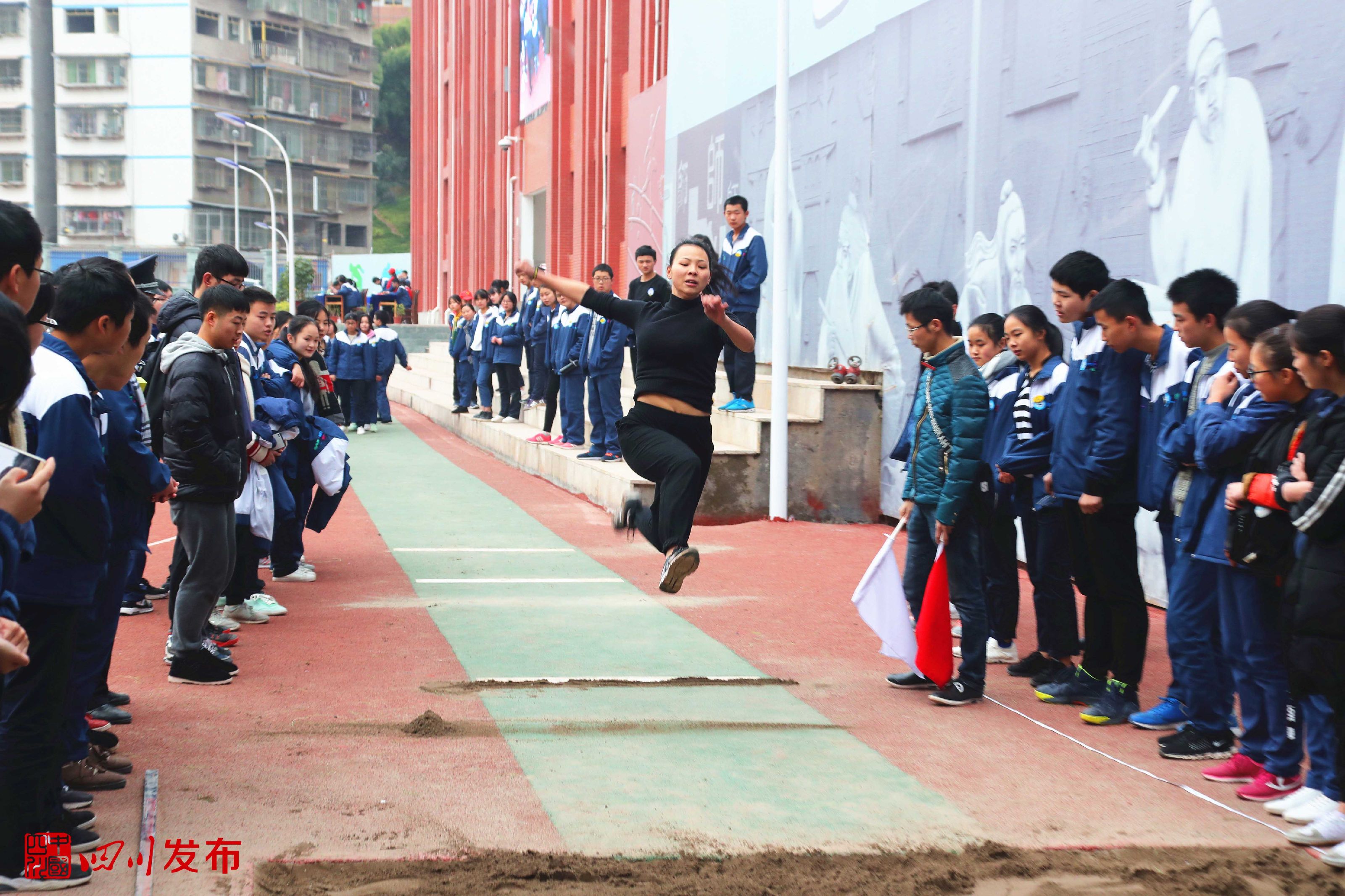 宣汉中学鸟瞰图_宣汉中学_宣汉中学航拍