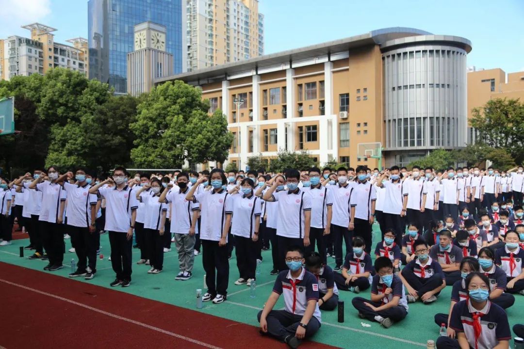 中学同济属大学二附中吗_中学同济属大学二附校区吗_同济大学第二附属中学