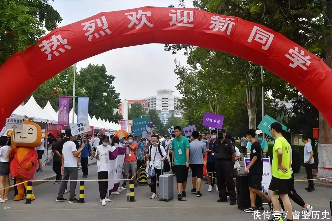 武汉高校分数_武汉的大学高考分数线_武汉大学高考分数线