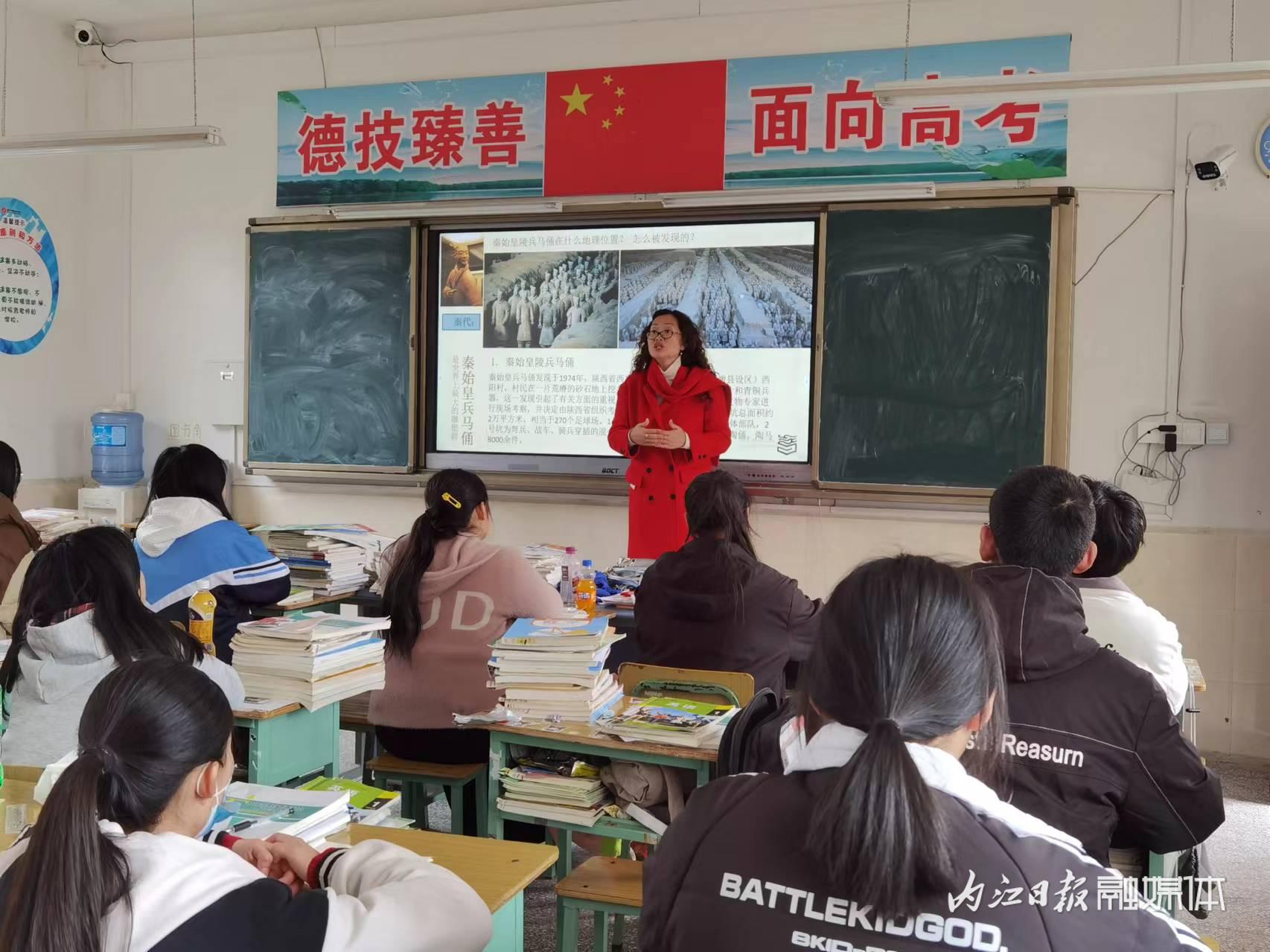 威远县职业技术学校招聘_威远职业技术学校歪不歪_威远县东方职业技术学校