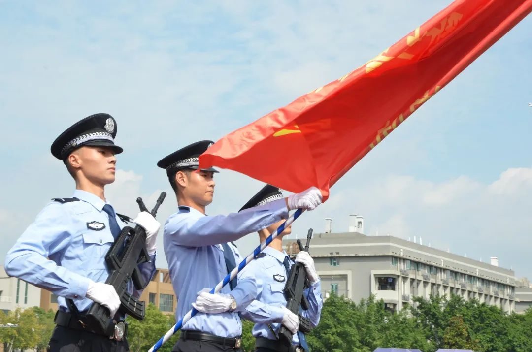 警察学校录取分数线2023_2020警校录取分数_21年警校录取分数线