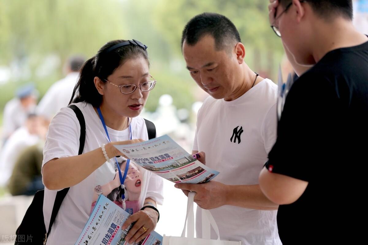 太原中考成绩学校排名_太原初中中考排名_太原市中考学校排名