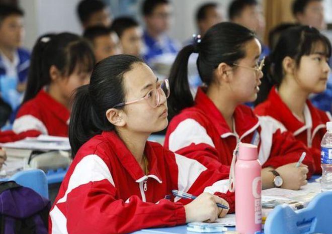 盐城师范学费多少_盐城师范学院学费_盐城师范学院学费多少