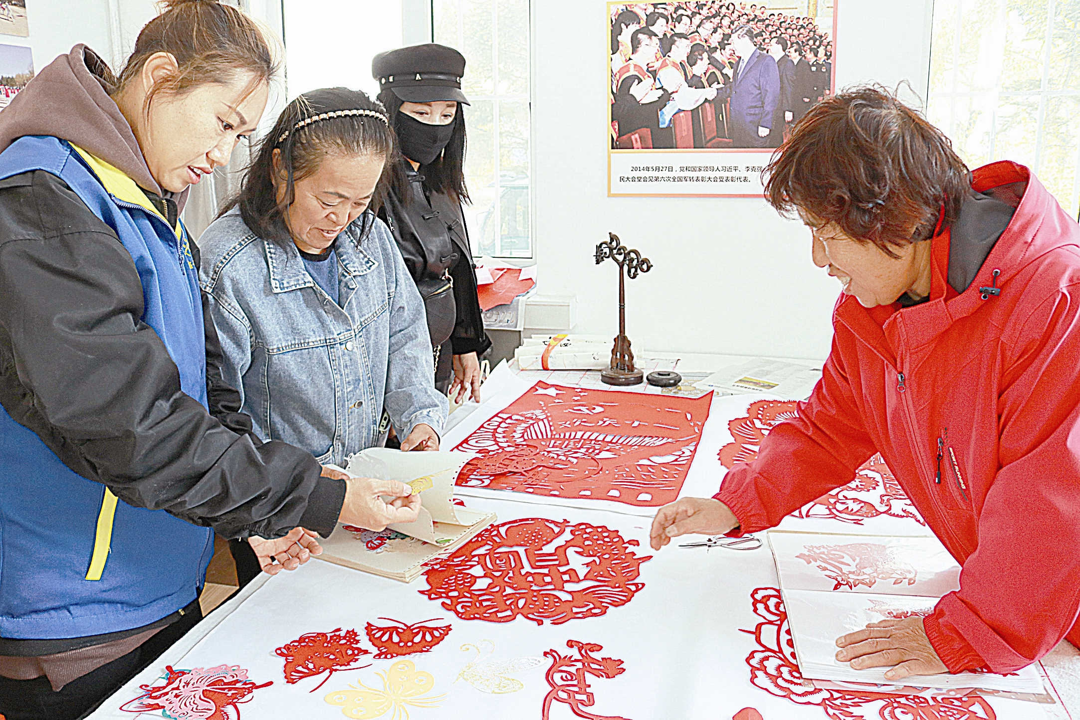 笔顺表26个笔顺怎么写_零的笔顺_笔顺竖折怎么写