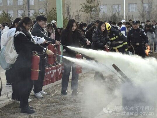 南郑中学_南郑中学贴吧_南郑中学占地面积