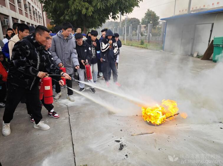 南郑中学_南郑中学占地面积_南郑中学贴吧