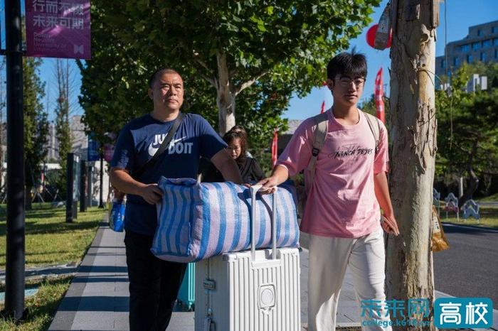 盘锦县高中怎么样_盘锦市高中_盘锦市高中吧