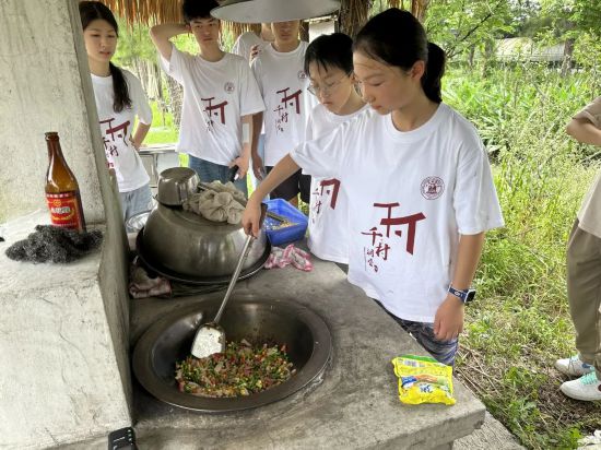 向明初级中学教师名单_向明初级中学徐洁_向明初级中学