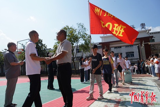 窟窿怎么写_窟窿写一段话_窟窿写一句话