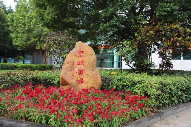 河南中医药大学2022年录取分数线_医学类院校河南录取分数线_河南大学药学录取分数线