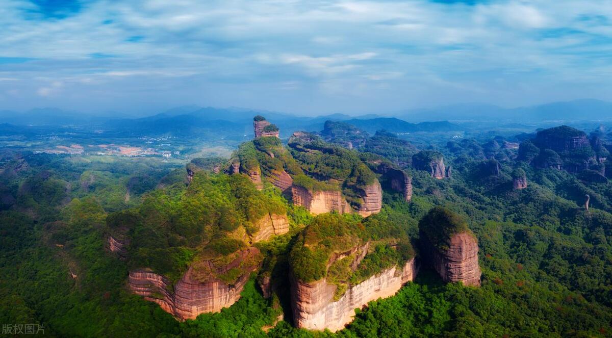 丹霞山_丹霞山旅游景点介绍_丹霞山一日游最佳攻略