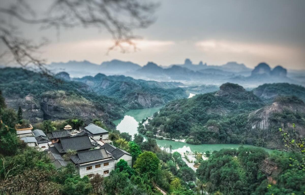 丹霞山旅游景点介绍_丹霞山一日游最佳攻略_丹霞山