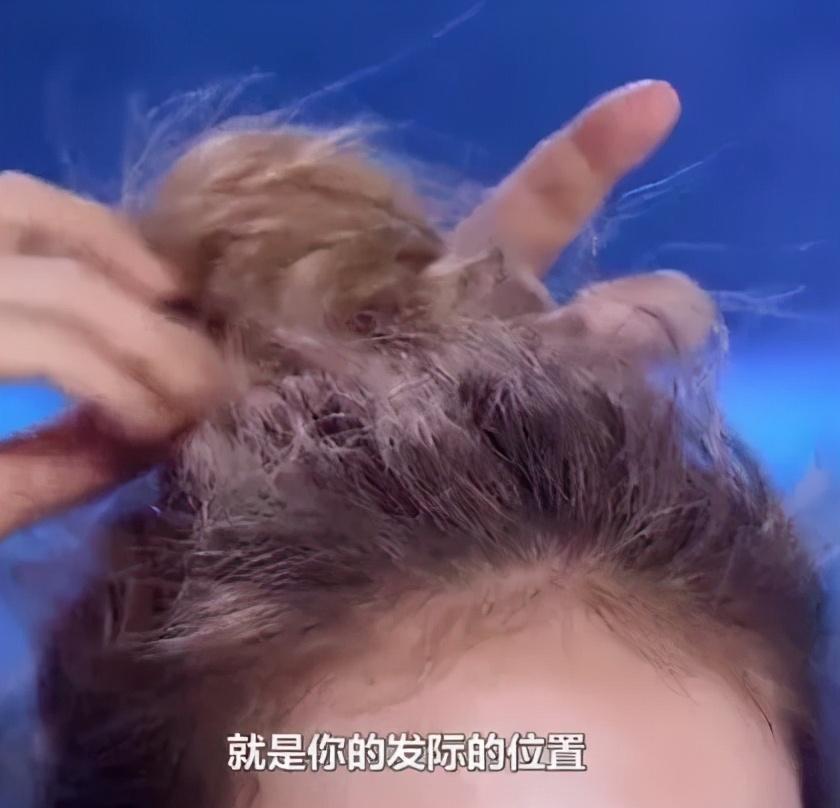 丸子头怎么扎简单好看_扎简单的丸子头视频_最好看的丸子头怎么扎